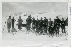 Skihütte_Margun_1928_Gruppenbild
